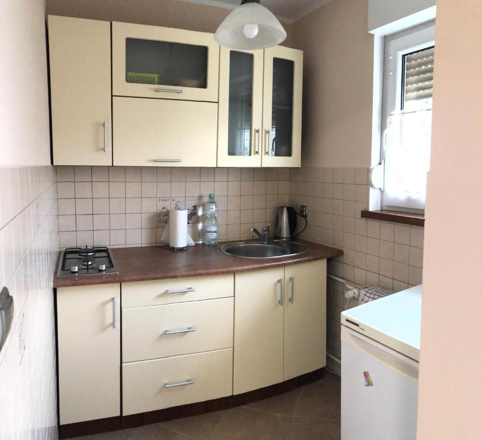 M.S. Piccolo Apartment Zary  Bagian luar foto